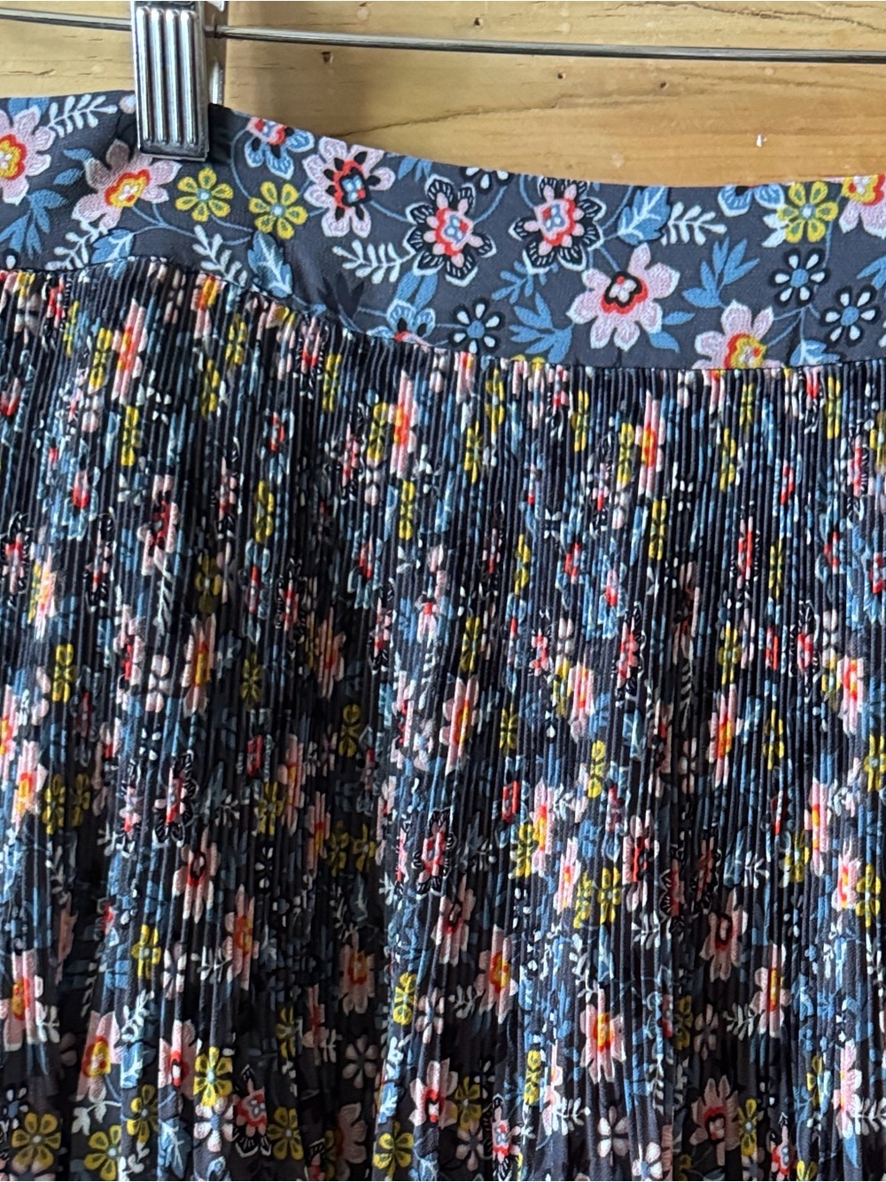 Boden Floral Smocked Plisse Tiered Ruffle Skirt - Lined
